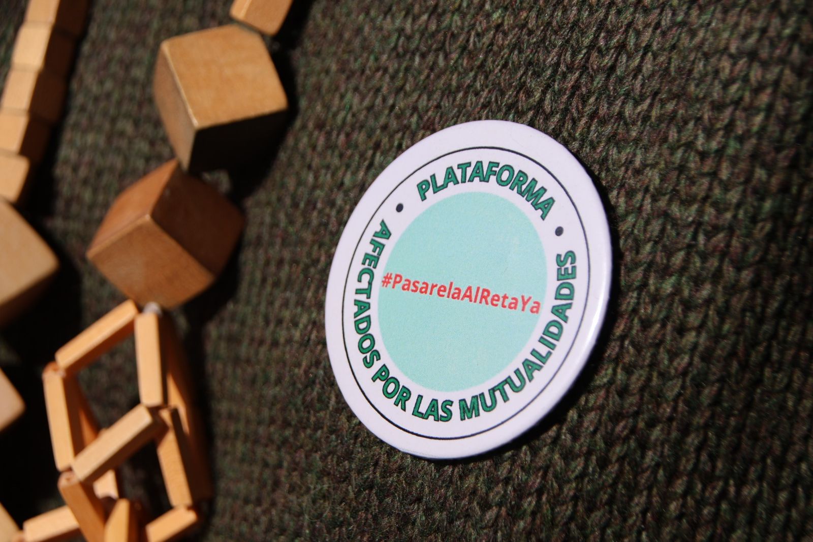 Concentración mutualistas ante la sede del PSOE