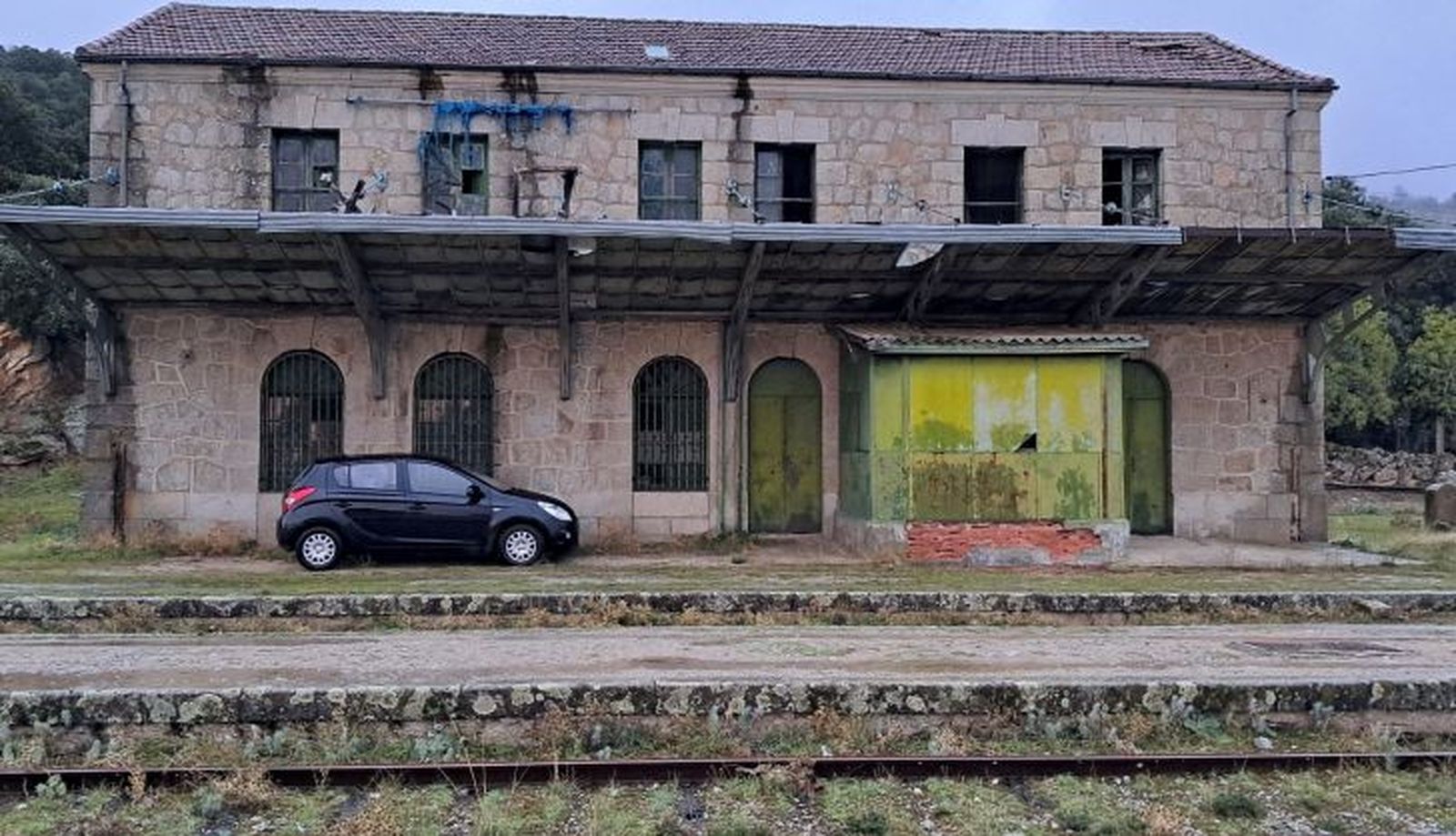 Estación ferrocarril de Ledrada. Foto Miguel L. Díaz | Patrimonio Industrial