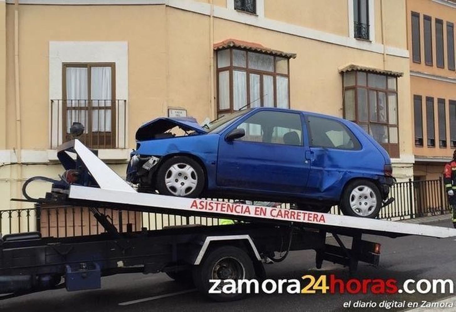 El precio del seguro de coche sigue siendo más caro para hombres que para mujeres