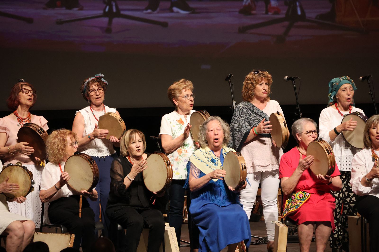 La Escuela de Folklore de Zamora clausura su curso La Escuela de Folklore de Zamora clausura su curso