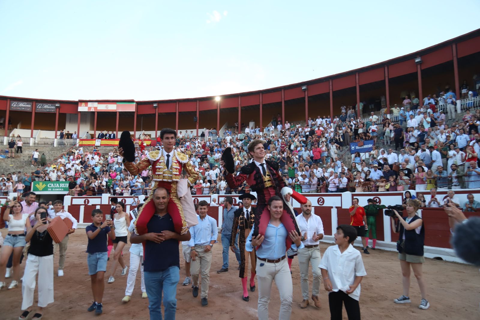 GALERÍA | Borja Jiménez, Manuel Diosleguarde y Emilio de Justo en la Feria Taurina de San Pedro