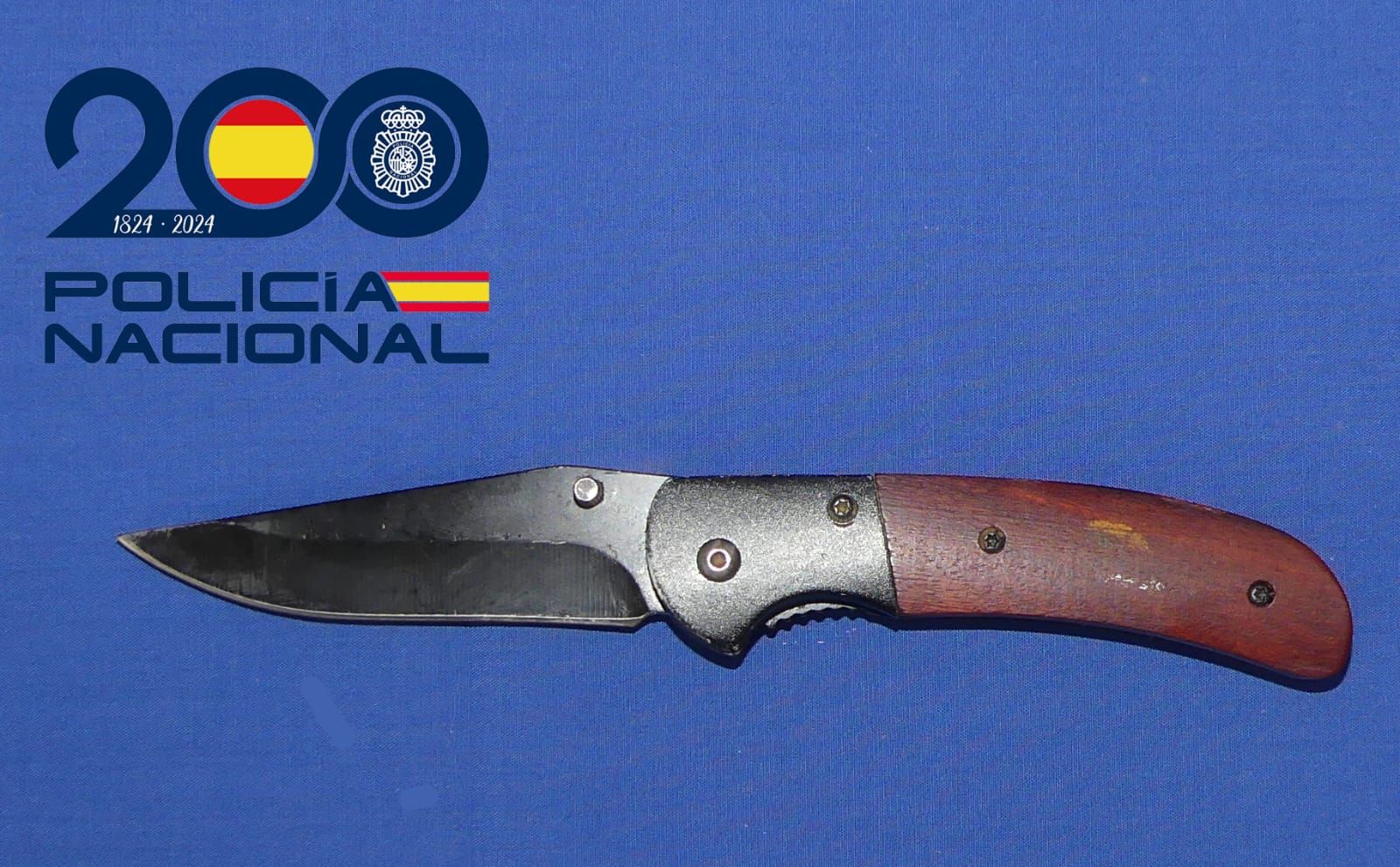 Imagen de la navaja incautada por agentes de Policía Nacional