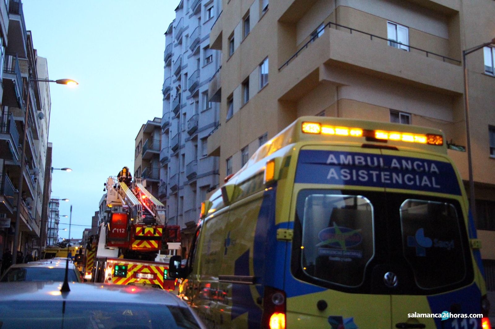 ambulancia y bomberos calle bolívar