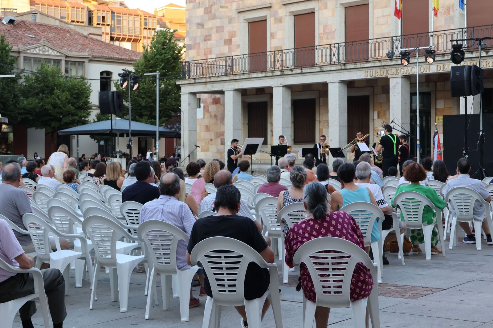 Concierto And The Brass en el Festival de Bandas Hispanoluso