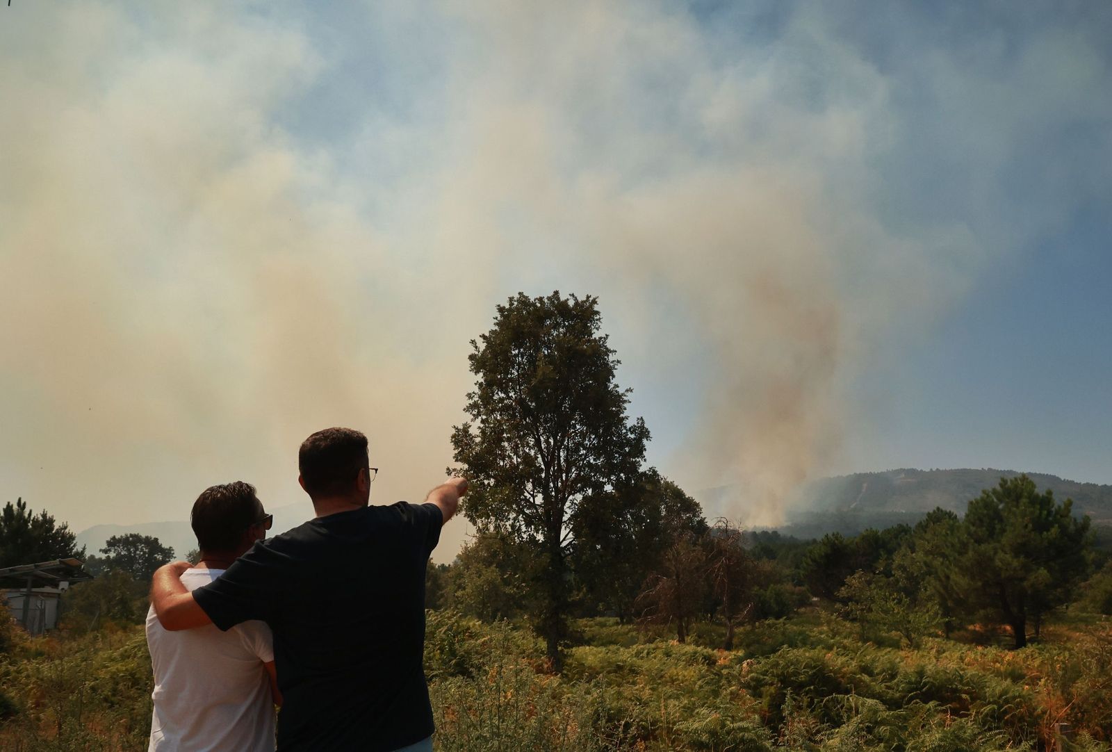 Confinada preventivamente la población de la Alberca por el Incendio de Índice de Gravedad 2