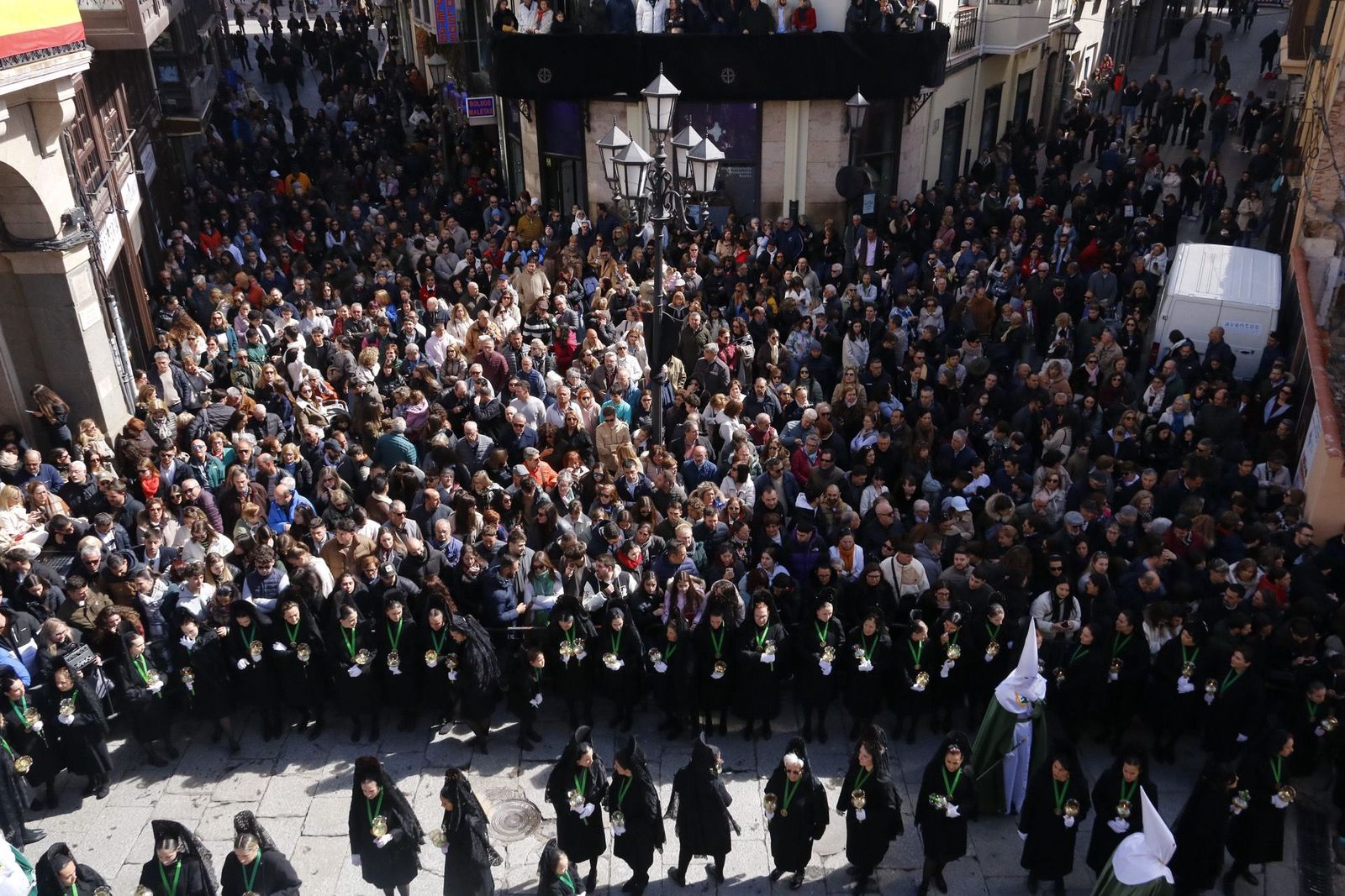 procesion-de-la-virgen-de-la-esperanza-2025-foto-victor-garrido-20