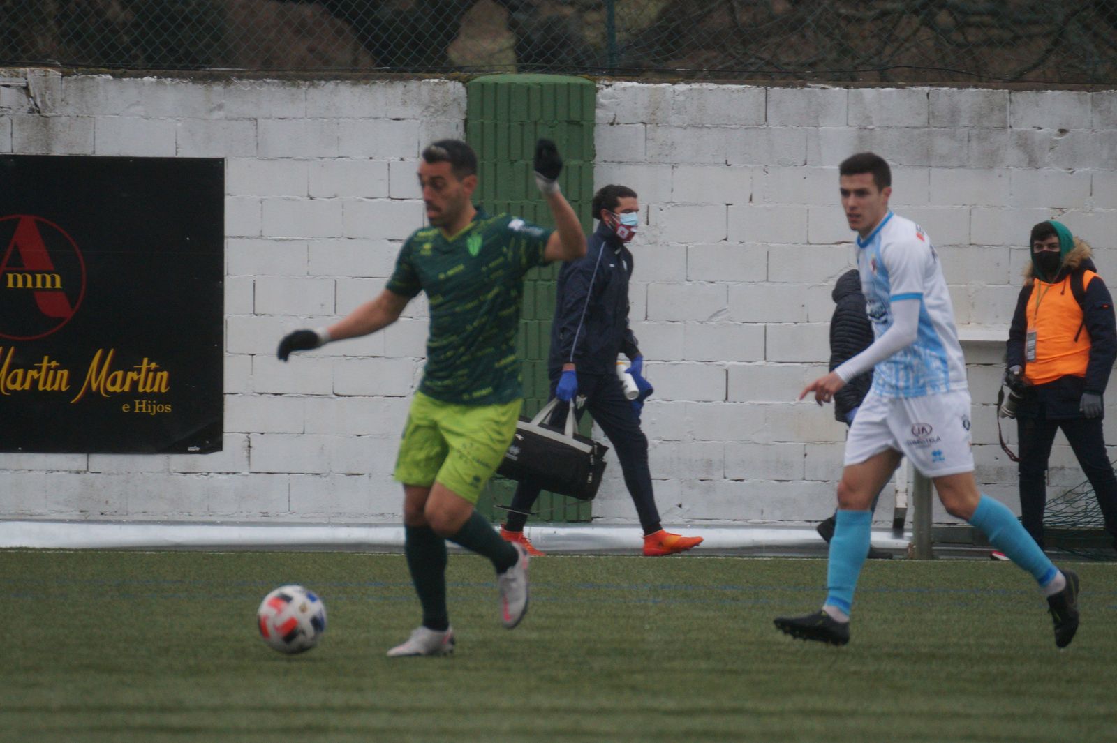 cd-guijuelo-compostelaimage00007