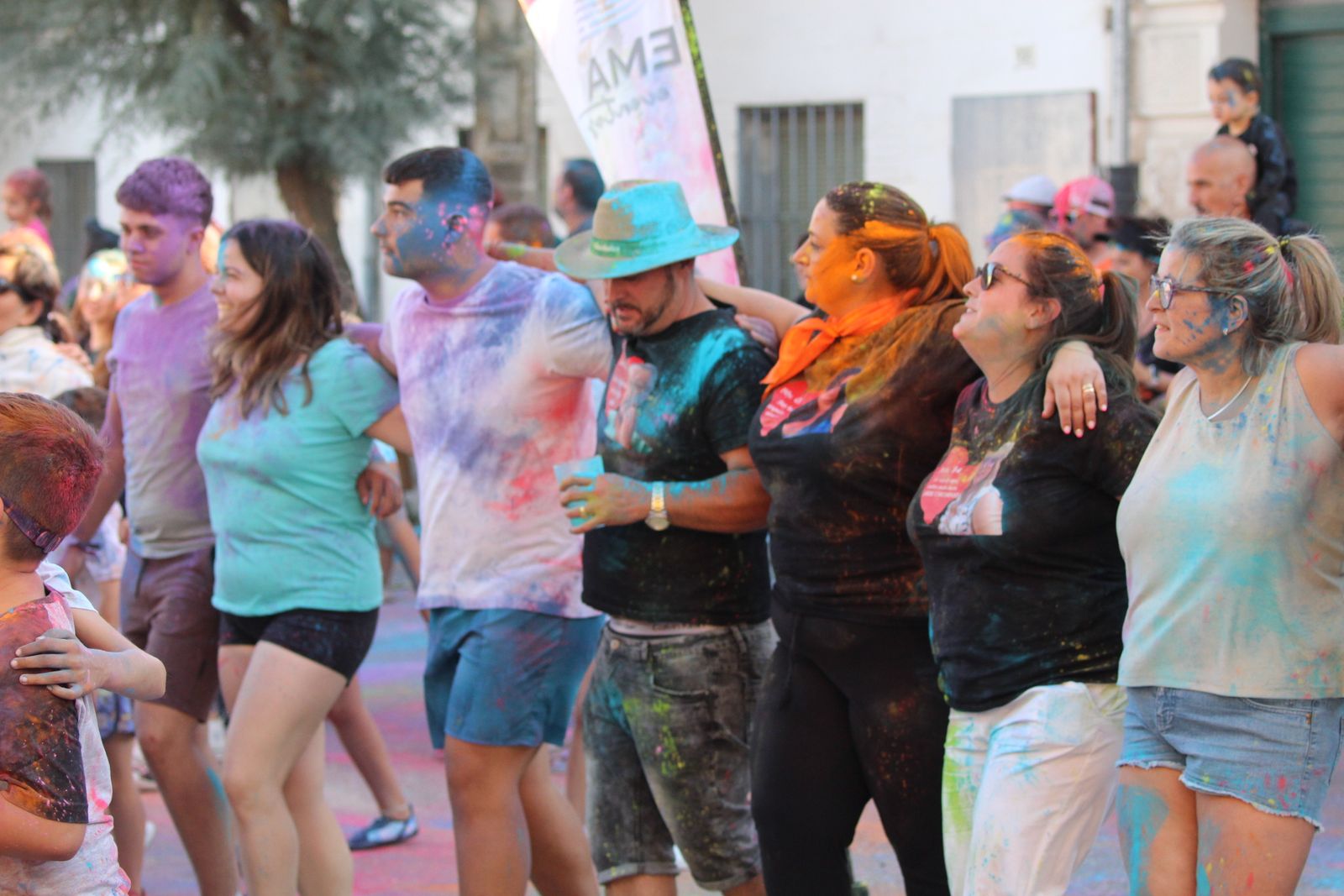 La Velles, color fest