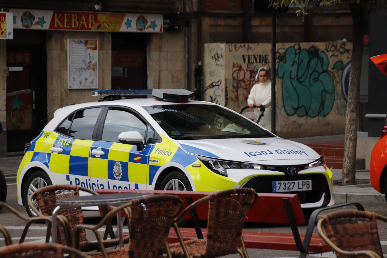 Policía local en Plaza San Julián