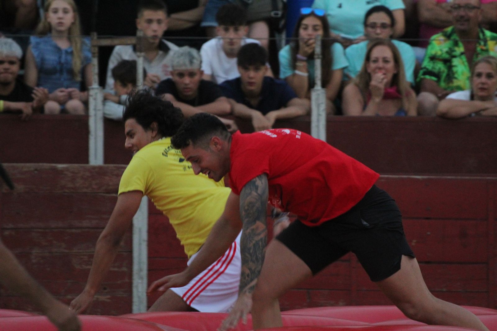 Así se ha vivido el Grand Prix de Carbajosa de la Sagrada y la posterior vaquilla
