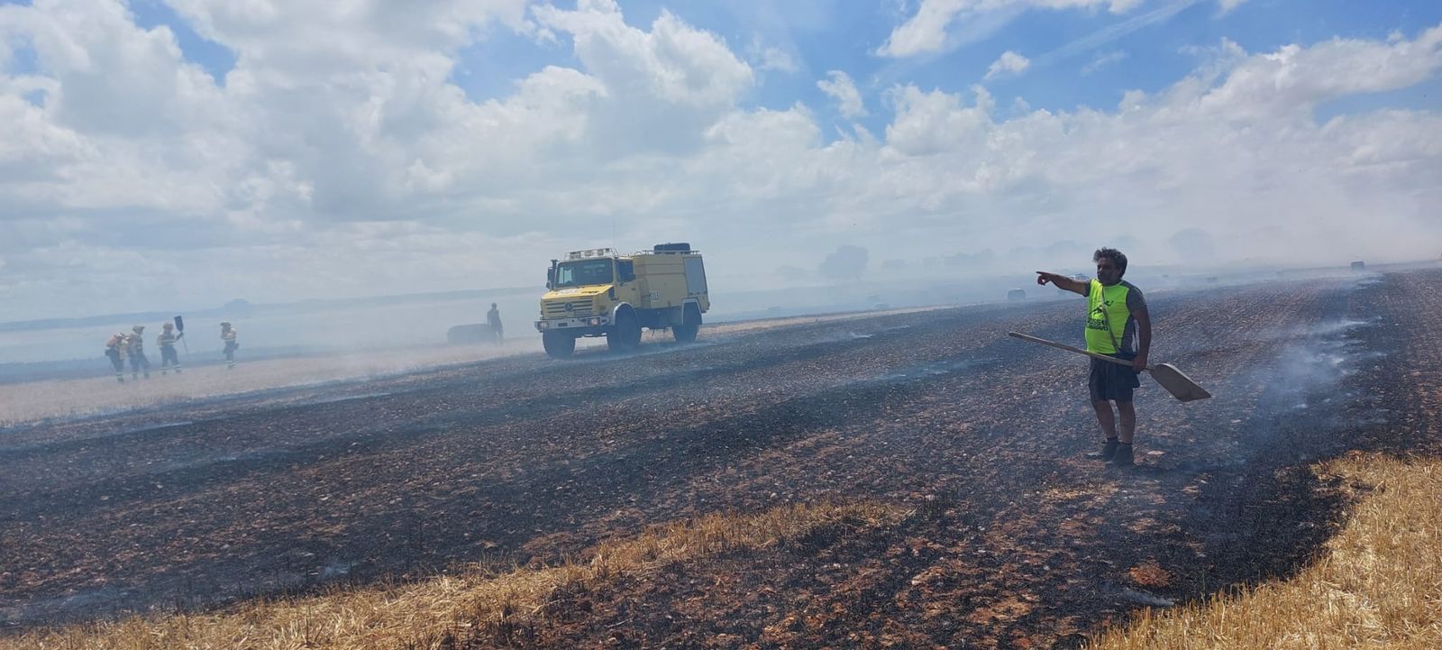 Pelabravo, escenario de un nuevo incendio forestal en Salamanca