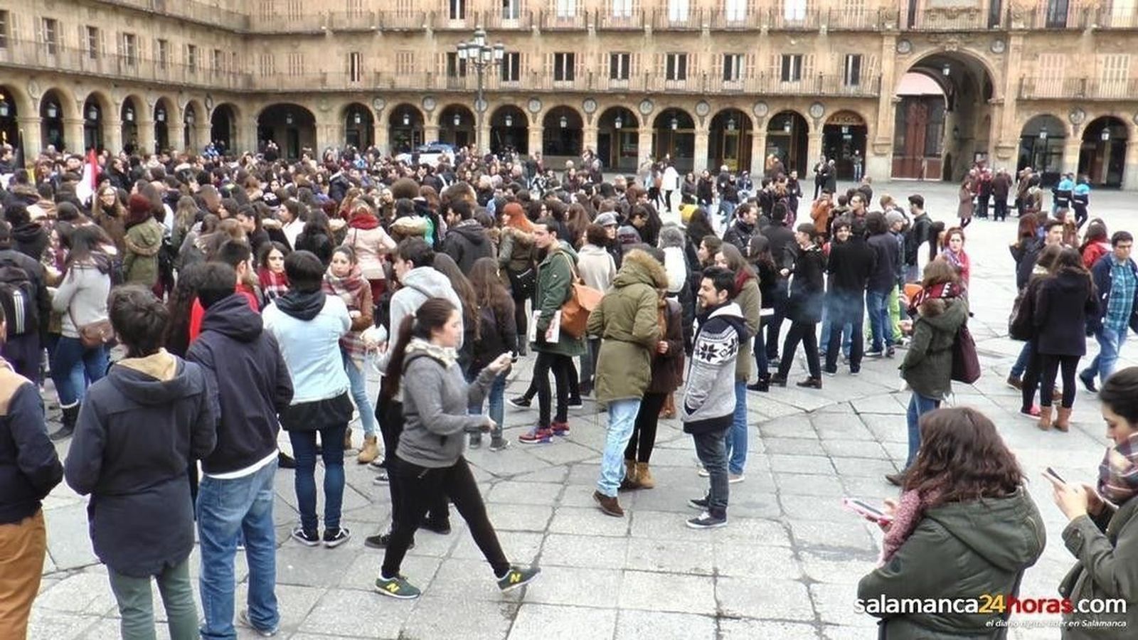 Manifestación universitarios 3+2: Plaza Mayor