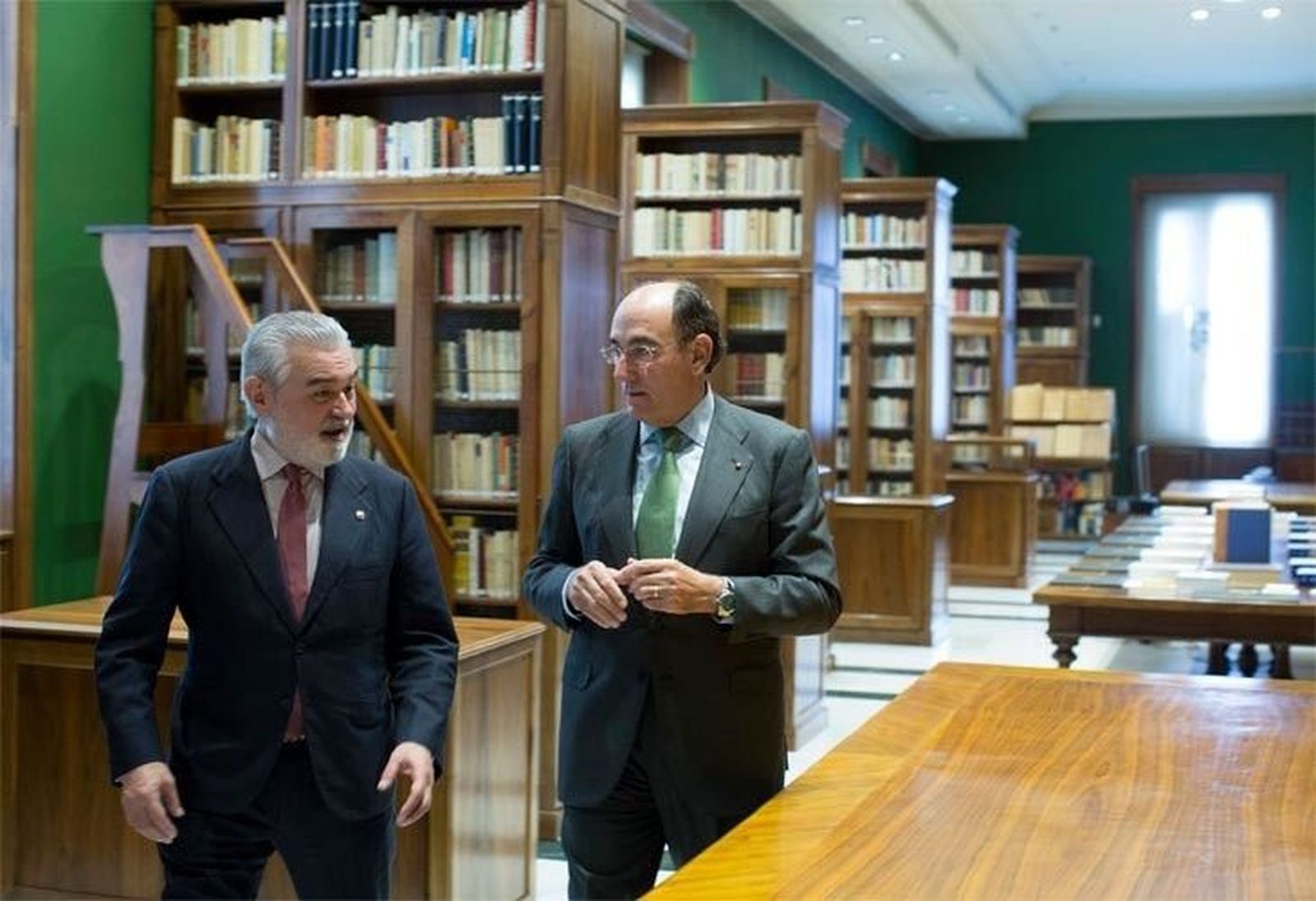 La Fundación pro-RAE e Iberdrola elaborarán la planta digital de la próxima edición del Diccionario