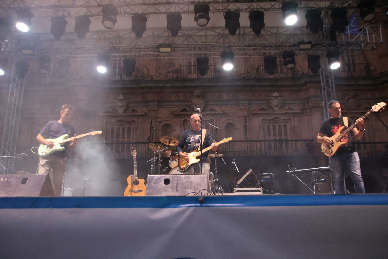 Concierto de Benbow en la Plaza Mayor