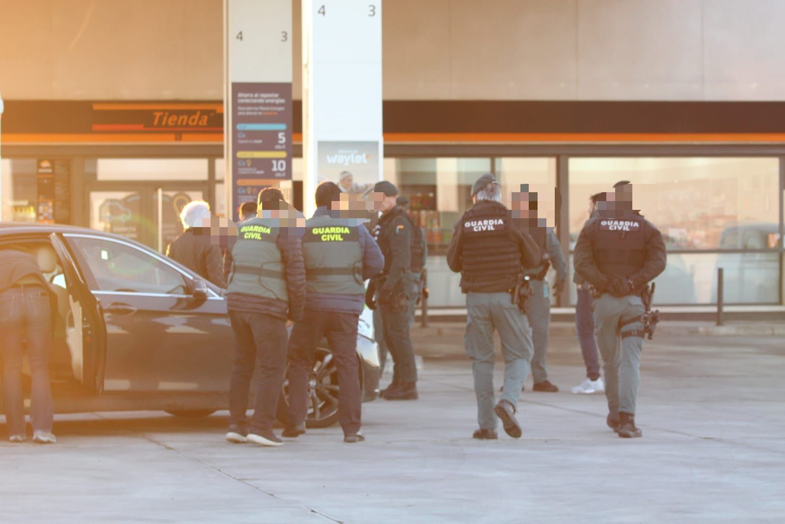 whatsapp-image-2024-12-20-at-18-20-15