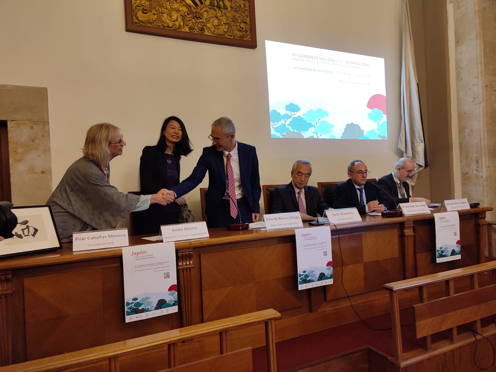 Ponentes en la inauguración del XV Congreso Nacional y VI Internacional de la Asociación de Estudios Japoneses