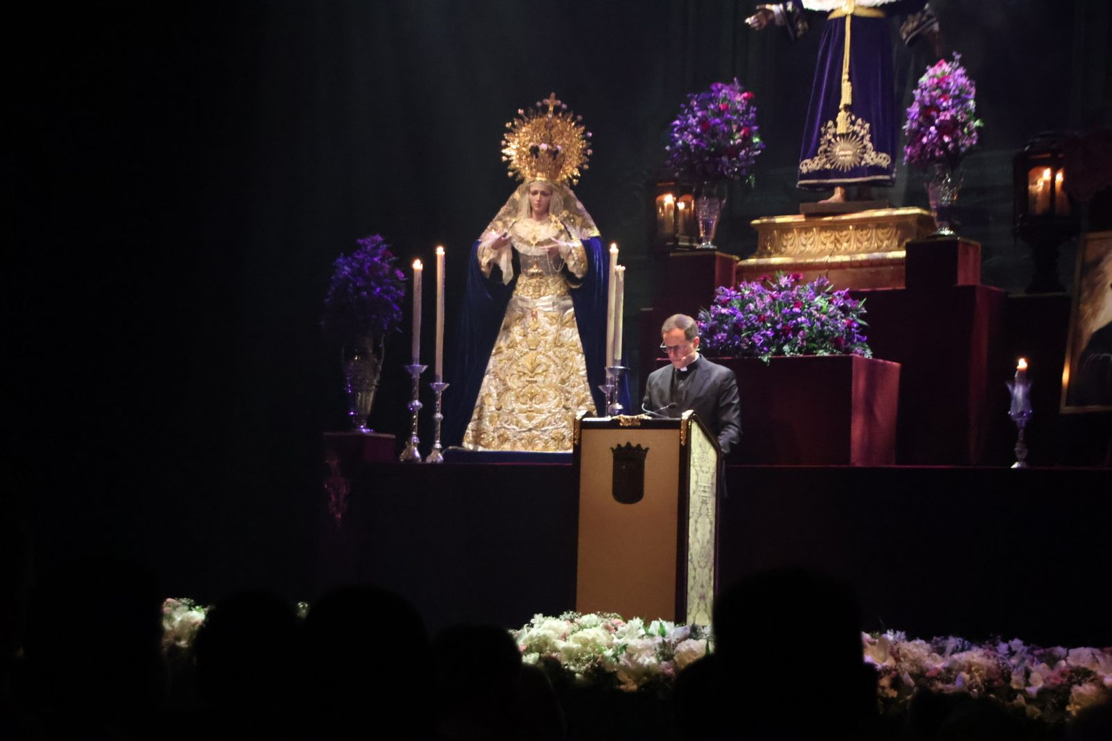 El pregón de la Semana Santa salmantina; con el jesuita Daniel Cuesta como pregonero