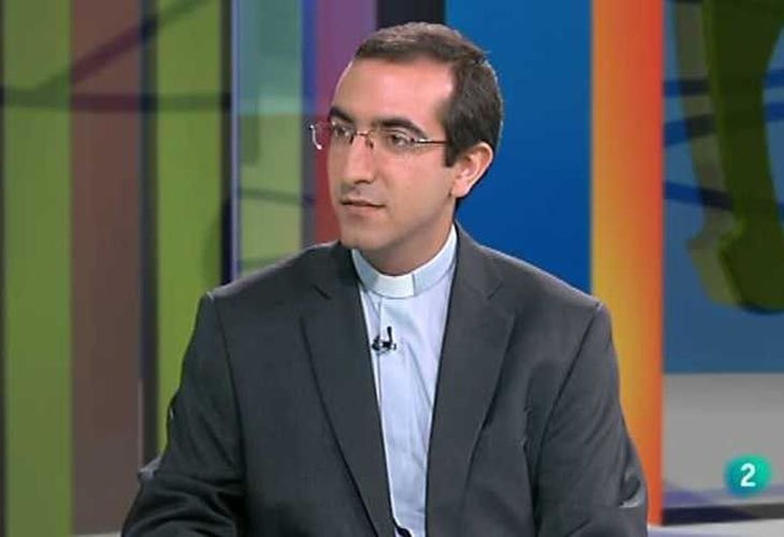 Luis Santamaría pide la suspensión de la charla de una vidente en la Alhóndiga