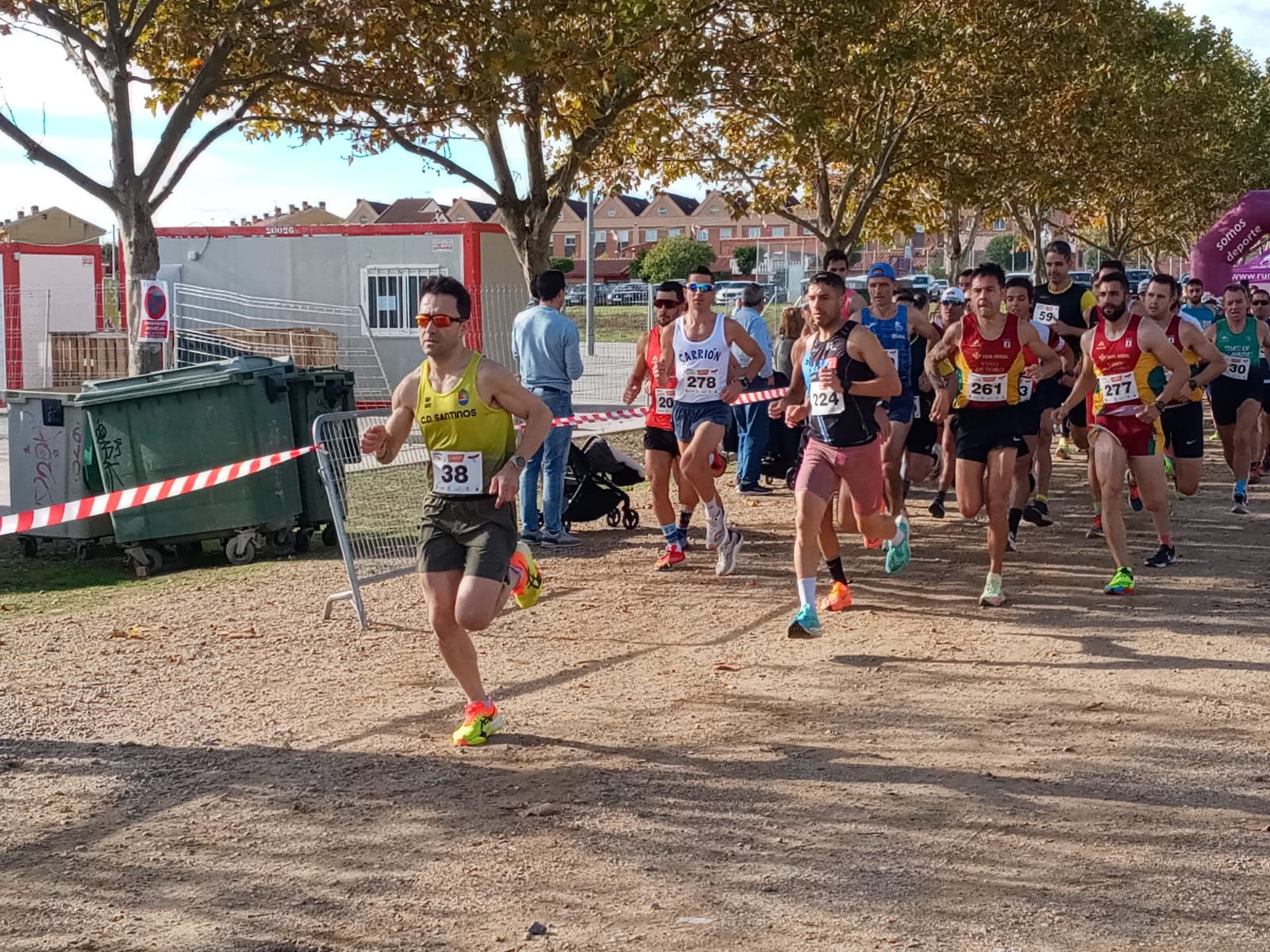 Salida de la carrera de la Salchicha