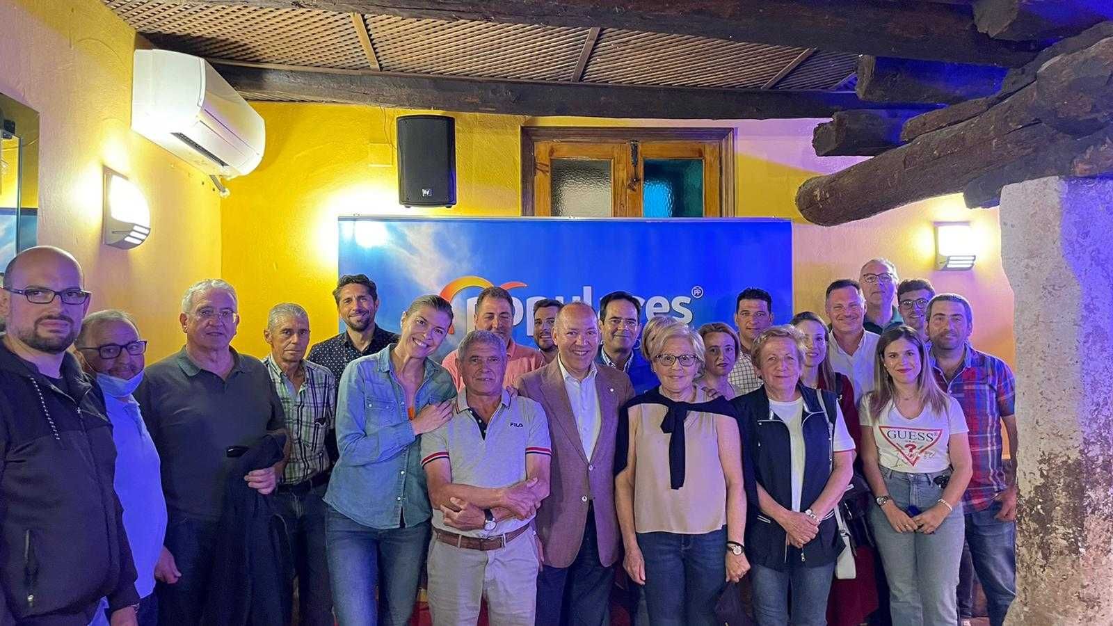 Reunión de alcaldes y concejales del PP en La Guareña