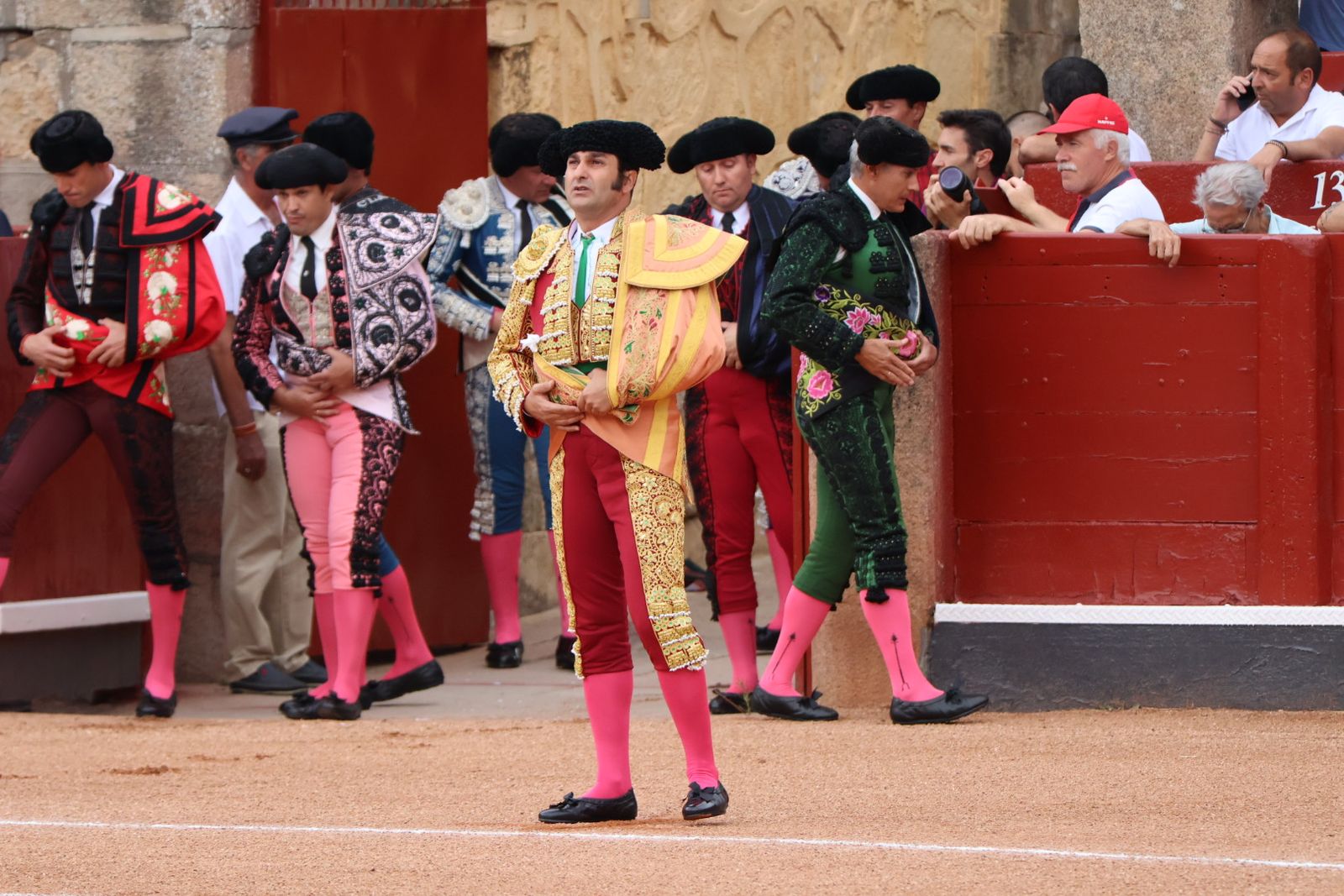 Ismael Martín, Marco Pérez y el aclamado regreso de Morante de la Puebla: su paso por La Glorieta en imágenes